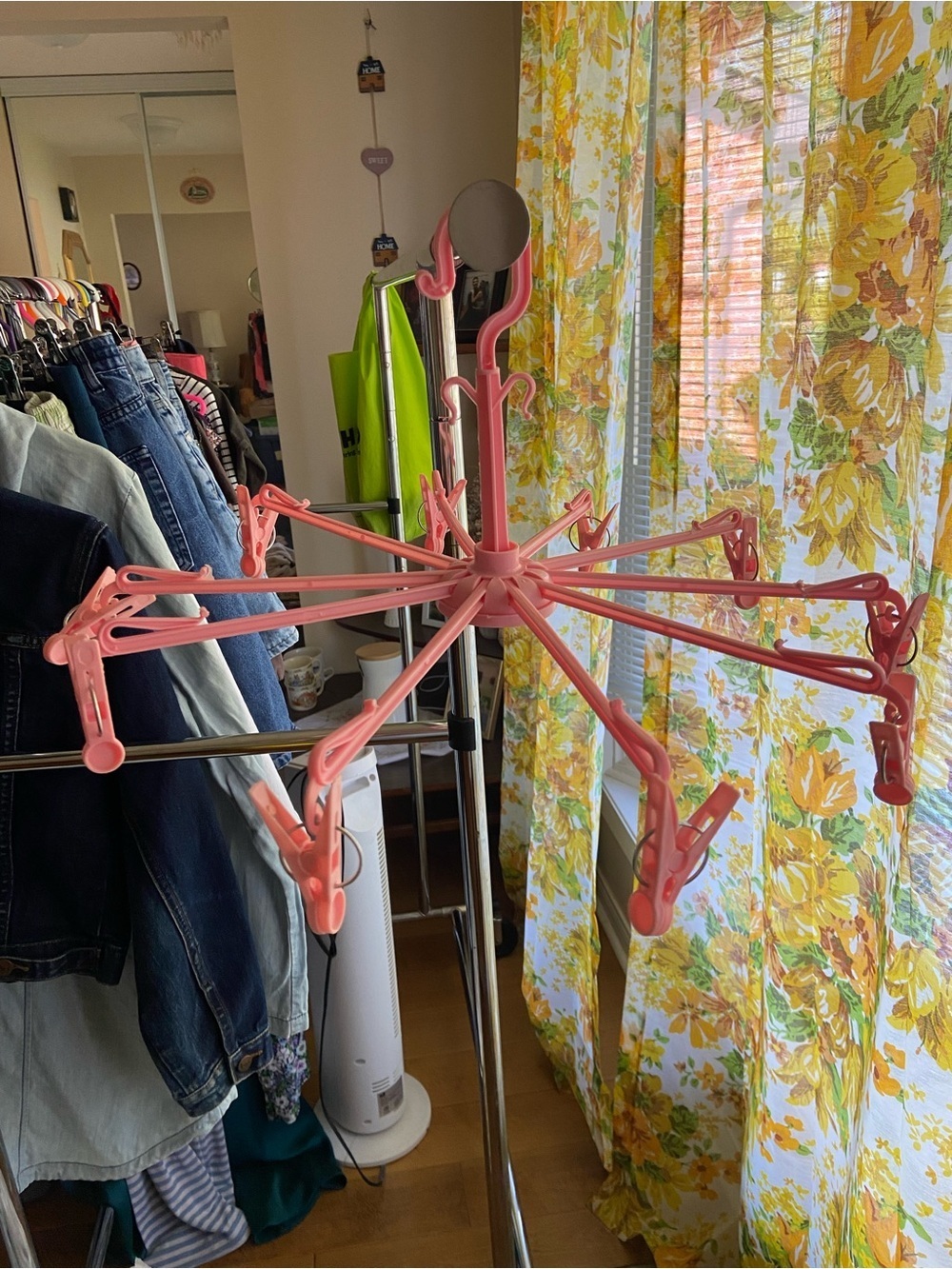 Pink Foldable Hanging Drying Rack with Clips
